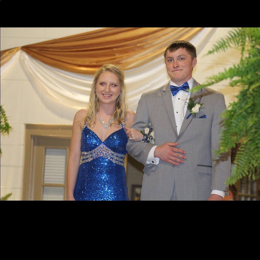 PROM DRESS